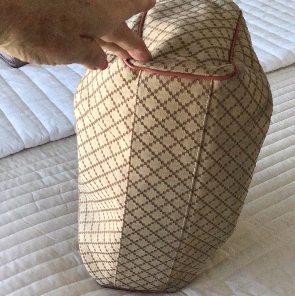 ****( Gucci Diamante Canvas Sukey Bag..AUTHENTIC PAPERS - Picture 4 of 13